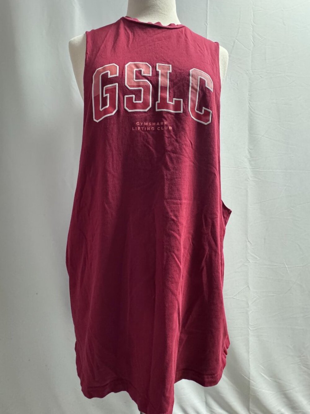 Gym Shark Fitnes Tank Top Red Size L